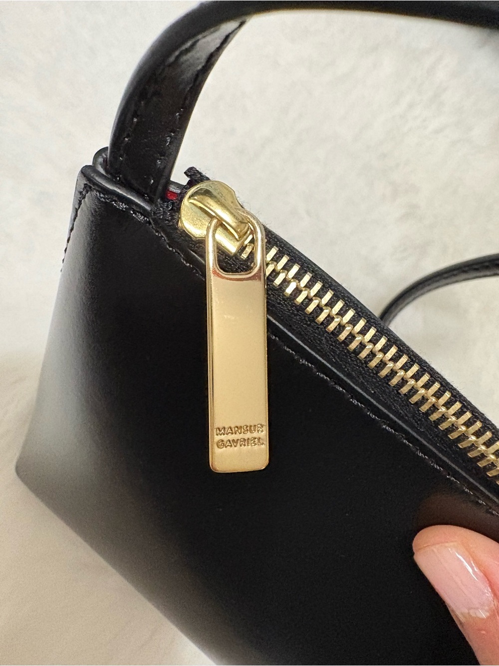 Mansur Gavriel Gaia Black Leather Shoulder Bag - Picture 5 of 9
